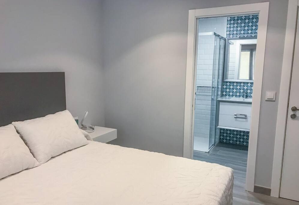 Sakura Homes Ponferrada Centro 8 Plazas Extérieur photo